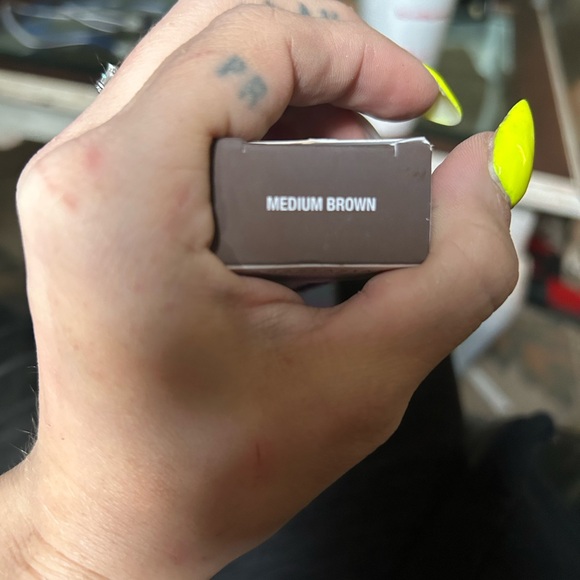 Anastasia Beverly Hills Brow Beginners Kit - Never opened or used - Picture 4 of 4